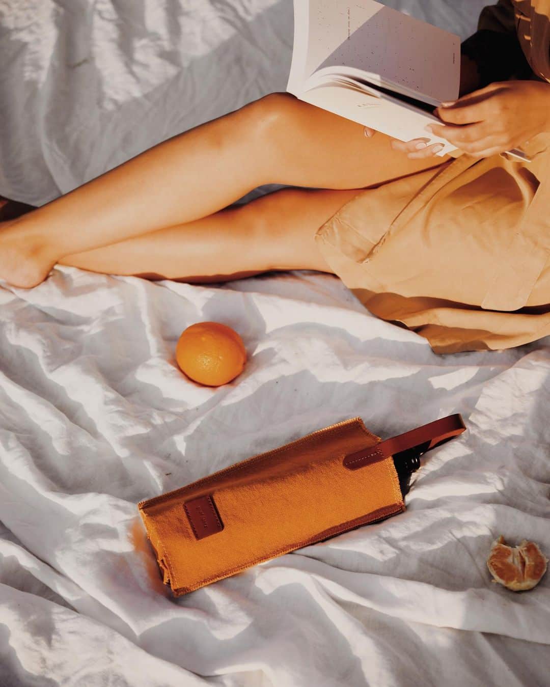 グラフ&ランツのインスタグラム：「A summer late afternoon 🍷 🍊」