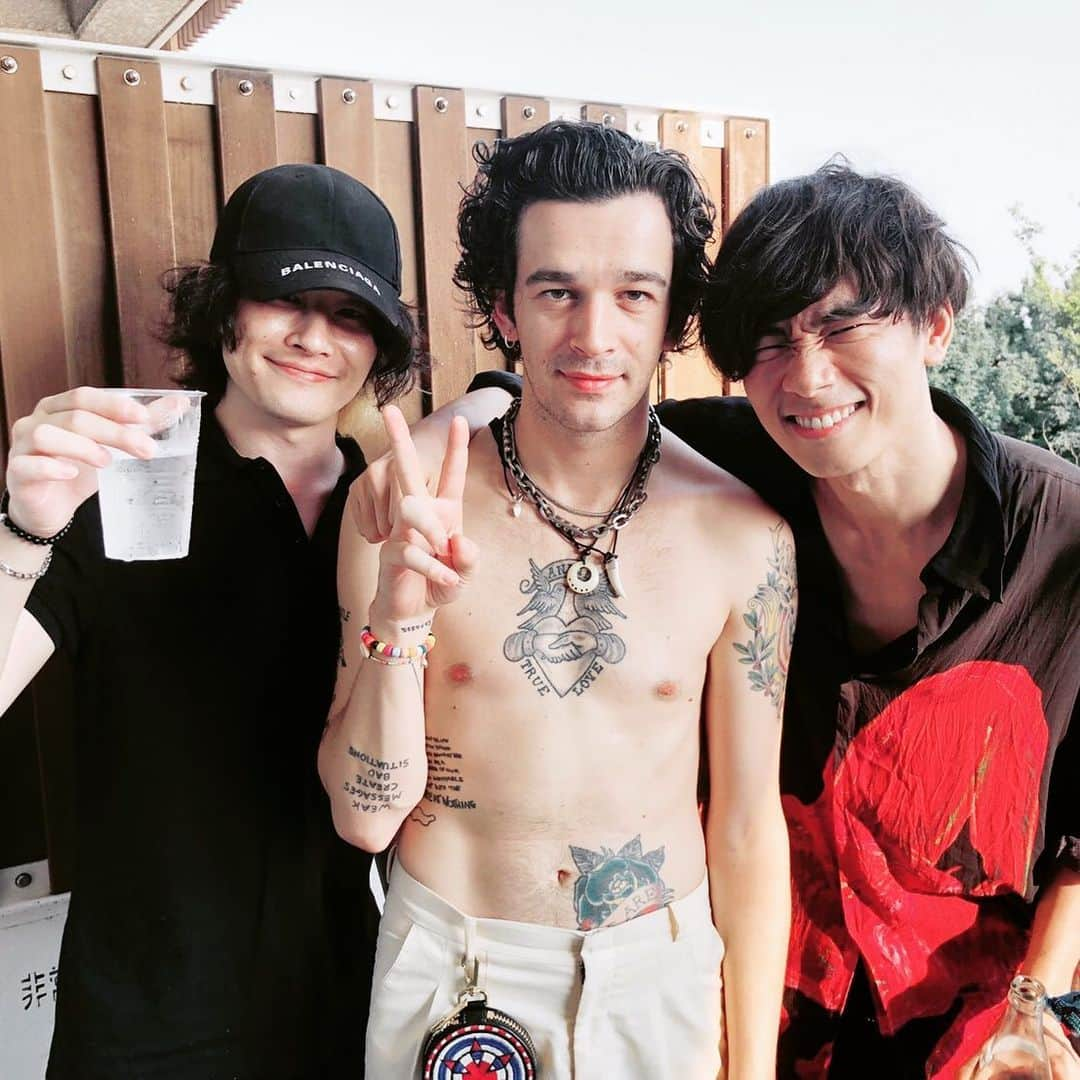 [ALEXANDROS]さんのインスタグラム写真 - ([ALEXANDROS]Instagram)「✌ #memories1﻿ #summersonic﻿ #the1975﻿ #matthealy  @trumanblack」8月19日 12時00分 - alexandros_official_insta