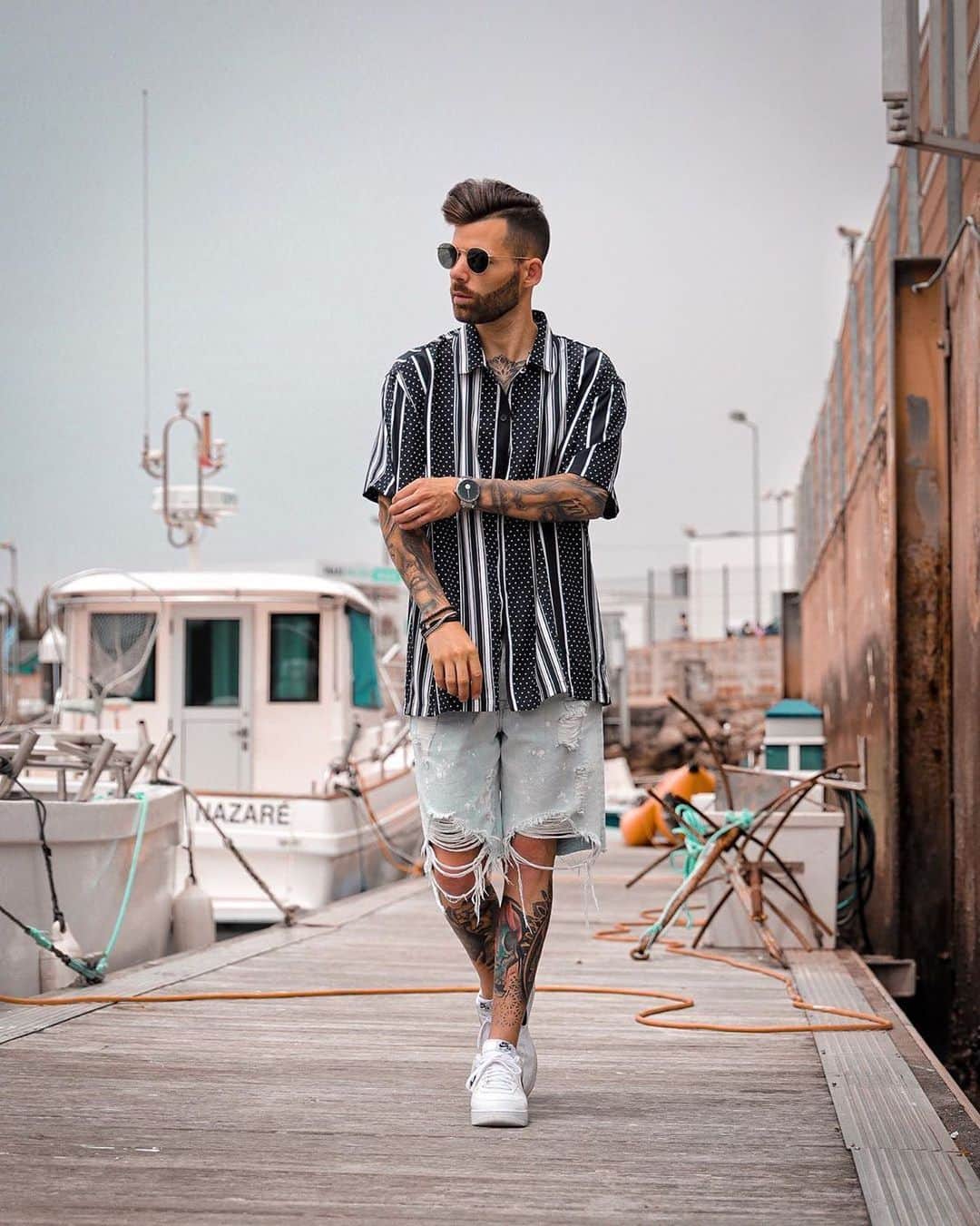 STYLE4GUYSのインスタグラム：「@FashionNovaMEN bringing in your go-to casual wear 👆 Get the look on @FashionNovaMEN 👀」