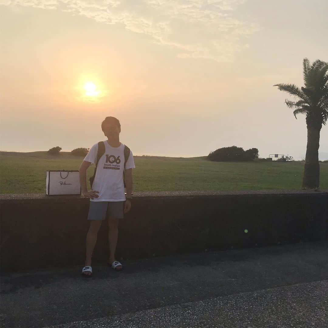 大溝清人さんのインスタグラム写真 - (大溝清人Instagram)「清人とつばさの夏 2019  #千葉 #海 #海の家 #つばさ #バーベキュー #麦わら」8月19日 12時44分 - badboys_kiyoto93