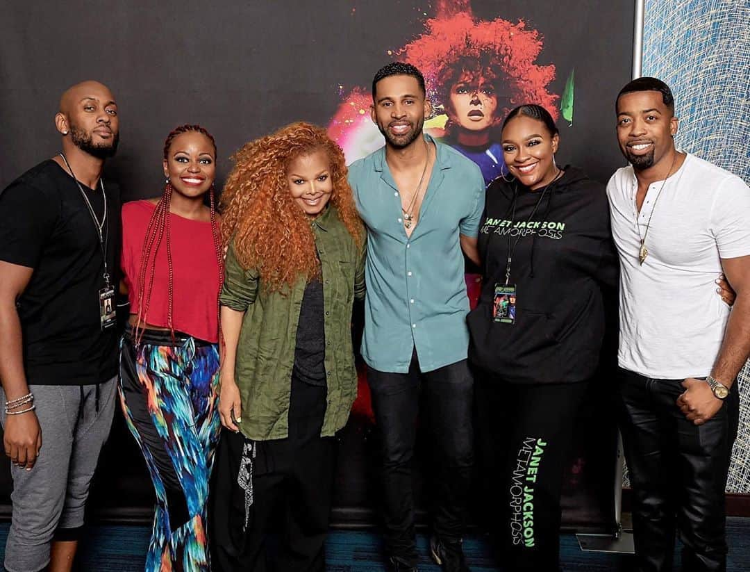 ネルソン・ベアトのインスタグラム：「Finally got to see @janetjackson do her thing the last weekend of her Vegas residency! One of the best concerts I have been too. Thank you @joeyharrisinc for taking care of us. And shout out to my music fam @imjustpeaches @iamdeonis @erinstevenson @rebbijames ! You all were amazing! 🙌🏽#JanetJackson #Vegas #ParkMgm」