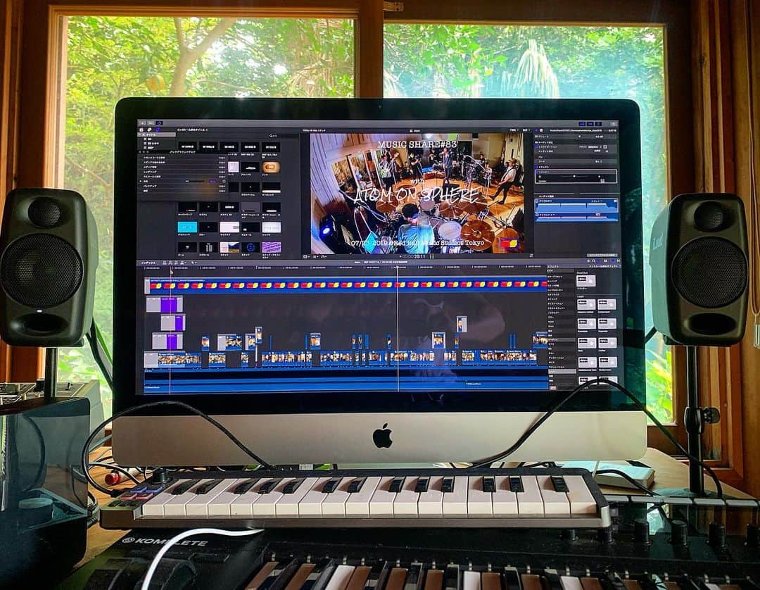 池内万作さんのインスタグラム写真 - (池内万作Instagram)「PC修理中なので奥さんのデスクトップで作業。 ずいぶん時間がかかったたけど、ようやく編集も終わったんじゃないか、というウワサが…… #musicsharejp」8月19日 13時09分 - mandeshita