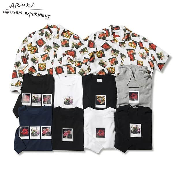 のインスタグラム：「NOBUYOSHI ARAKI x uniform experiment “FLOWER” 2019.8.31(sat) Release at SOPH.shops & official dealers. 2019.8.21(wed) Pre-Release at ISETAN MEN’S 6F as Pop-Up event. 2019.9.2(mon) Release at SOPH. OnlineStore. . POLAROID L/S SHIRT : ¥28,000+TAX POLAROID S/S SHIRT : ¥26,000+TAX POLAROID SWEAT HOODIE : ¥23,000+TAX POLAROID CREW NECK SWEAT : ¥21,000+TAX POLAROID L/S TEE : ¥15,000+TAX POLAROID TEE : ¥11,000+TAX POLAROID BANDANA : ¥3,500+TAX . #uniformexperiment #荒木経惟 #荒木経惟xUE #荒木経惟xuniformexperiment #NobuyoshiARAKI #NobuyoshiARAKIxUE #NobuyoshiARAKIxuniformexperiment #FLOWER #SOPH20thProject #FRAGMENT #FRGMT @fujiwarahiroshi  www.arakinobuyoshi.com」