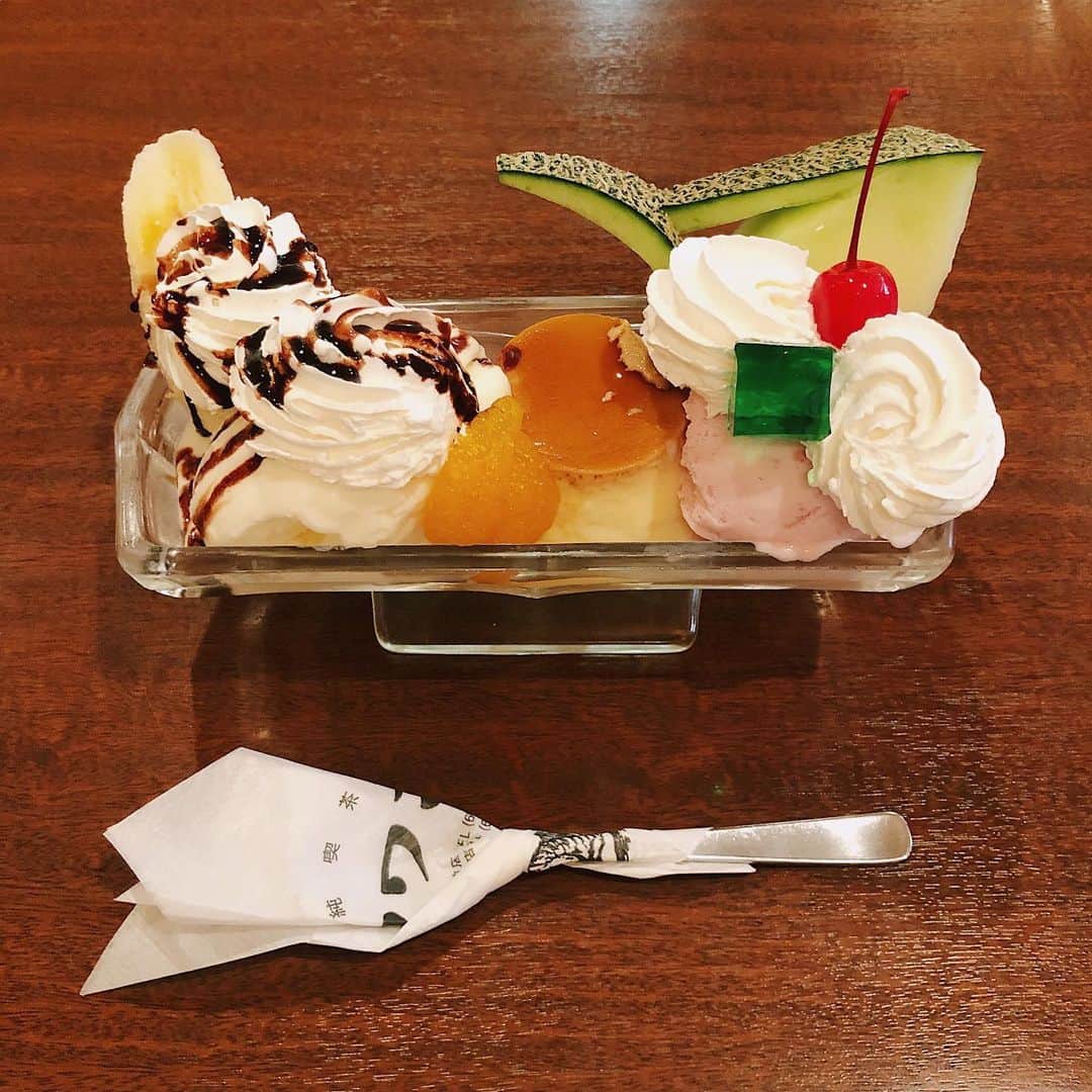 新井郁さんのインスタグラム写真 - (新井郁Instagram)「撮休に食べた宝船。🍧🍦🍮🍨🍉」8月19日 14時37分 - araiiku_official