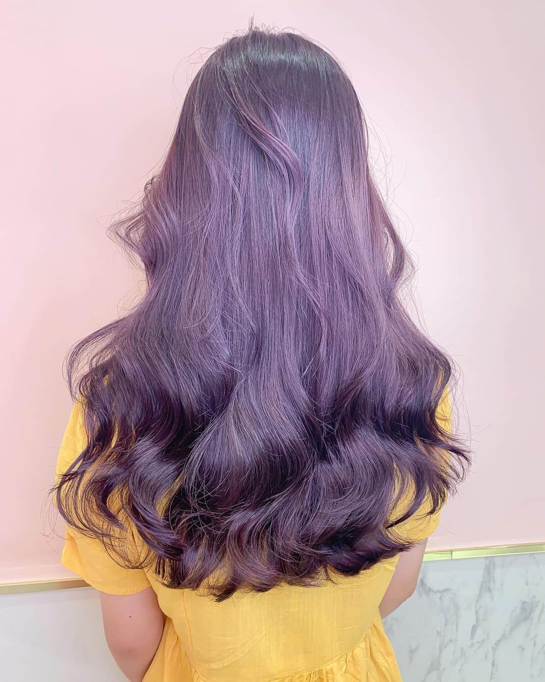原涼香のインスタグラム：「Purple brown 🐻 × #韓国式レイヤーカット 毛先はブリーチベースです❤︎ ㅤㅤㅤㅤㅤㅤㅤㅤㅤㅤㅤㅤㅤ」