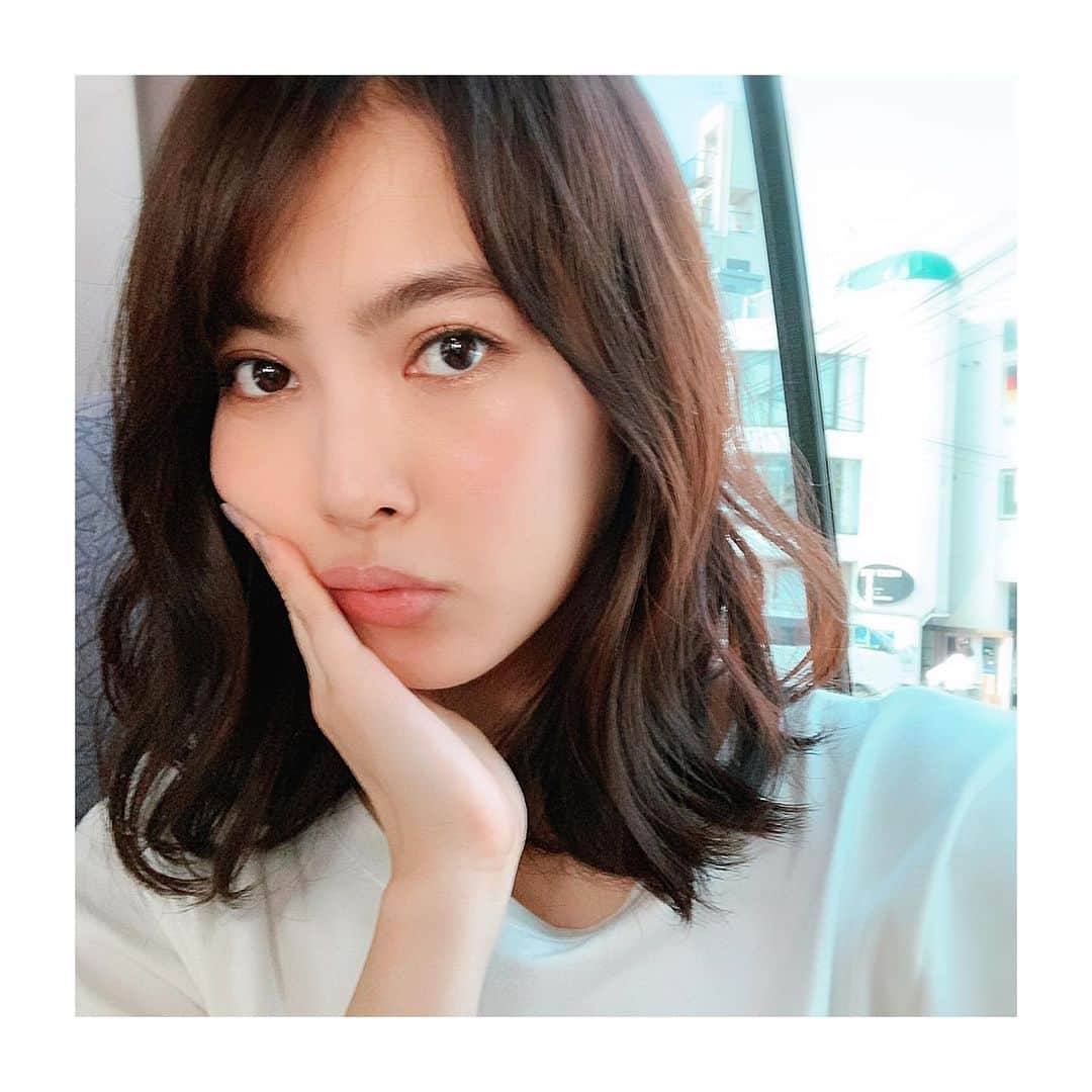 のインスタグラム：「お盆が終わり すこーーーしだけ 暑さが和らいだような🌤  #秋待ち #夏が好きとか言ってみたい」