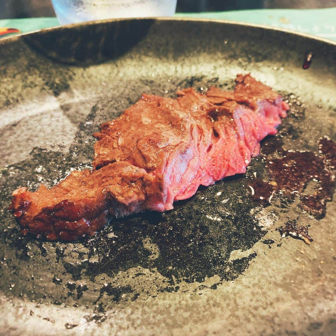 澁谷梓希さんのインスタグラム写真 - (澁谷梓希Instagram)「. . 🍍🥩🥩 . . #churrasco #lunch」8月19日 15時57分 - azk_s811