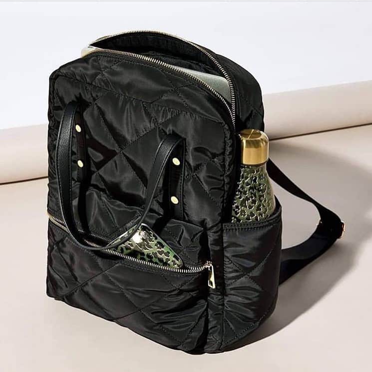 アクセサライズのインスタグラム：「Our Emmy quilted backpack is all about functionality, making it your favourite for everyday commutes or back-to-school style.  Backpack 🔍: 7906050300 Water bottle 🔍: 7801359700 Remember, you can enjoy 20% off all bags for a limited time, online only! Tap the link in the bio to shop now.  #Accessorize #BackToSchool」