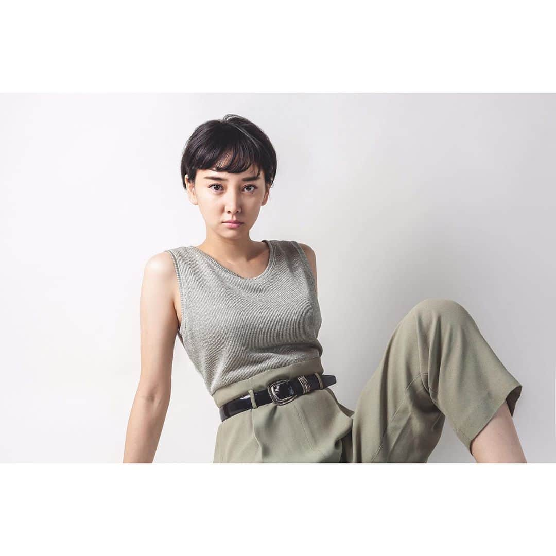 永池南津子さんのインスタグラム写真 - (永池南津子Instagram)「お気に入りの服を着て。 with favorite clothes. @frankblack2013  #終わらないで夏 #夏の終わり #世界写真の日 #endofsummer #portrait #photography #永池南津子」8月19日 17時01分 - natsuko_nagaike