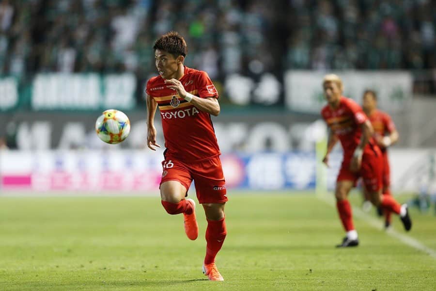 太田宏介さんのインスタグラム写真 太田宏介instagram New Mercurial マーキュリアルが新しくなりました カラーも最高 このスパイクでfk直接決めたいね 明日も応援よろしくお願いします 勝ちましょう Nike Mercurial Grampus 太田宏介 8月23日 18