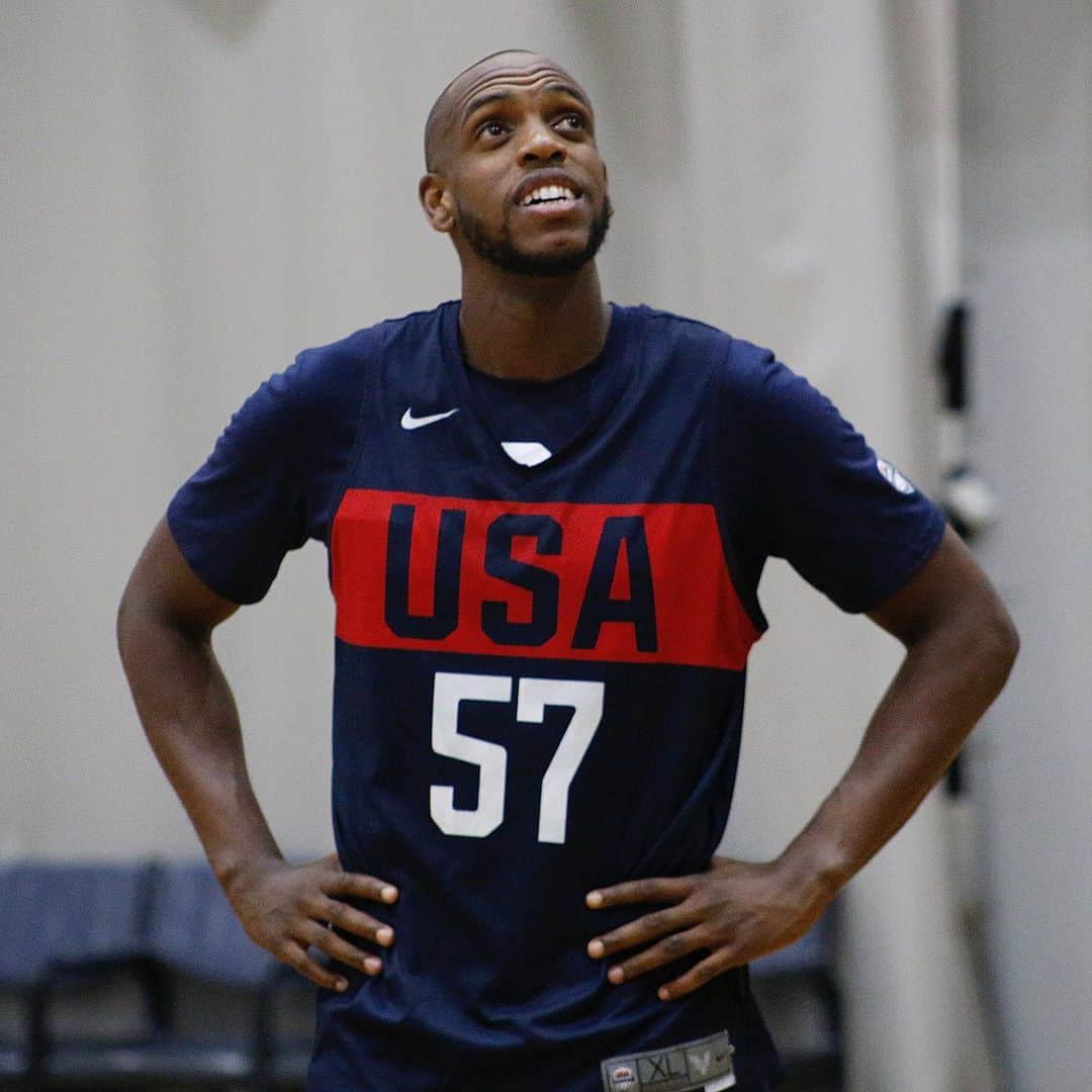 NBAさんのインスタグラム写真 - (NBAInstagram)「The scene in Melbourne at @usabasketball’s first practice! #USABMNT #USAGotGame #FIBAWC」8月19日 17時22分 - nba