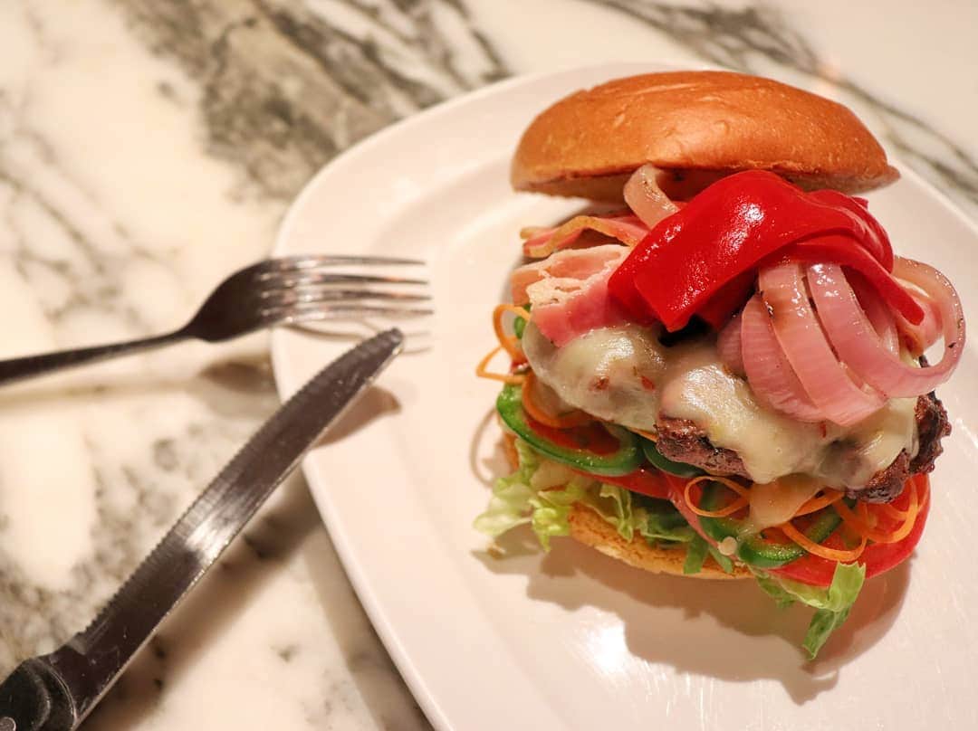 THE COUNTER JAPAN公式のグルメインスタ