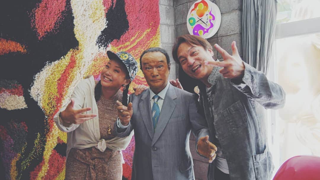 COMA-CHIさんのインスタグラム写真 - (COMA-CHIInstagram)「Official interview by @playtaro 岡本太郎記念館でのインタビュー第1弾が公開されました！ @playtaro のサイトからチェックしてみてね☆ ➡️ http://playtaro.com/blog/2019/08/19/coma-chi1/ ・ 関係者しか立ち入る事の出来ない、アトリエの2階にて、太郎さんの生き霊を感じながら(笑)答えるインタビューは、自然に縄文バイブスが溢れてきました🤣 ・ 館長の平野さんの情熱、エネルギーも最高でした☆ お誘いありがとうございました🙏」8月19日 18時03分 - coma_chi