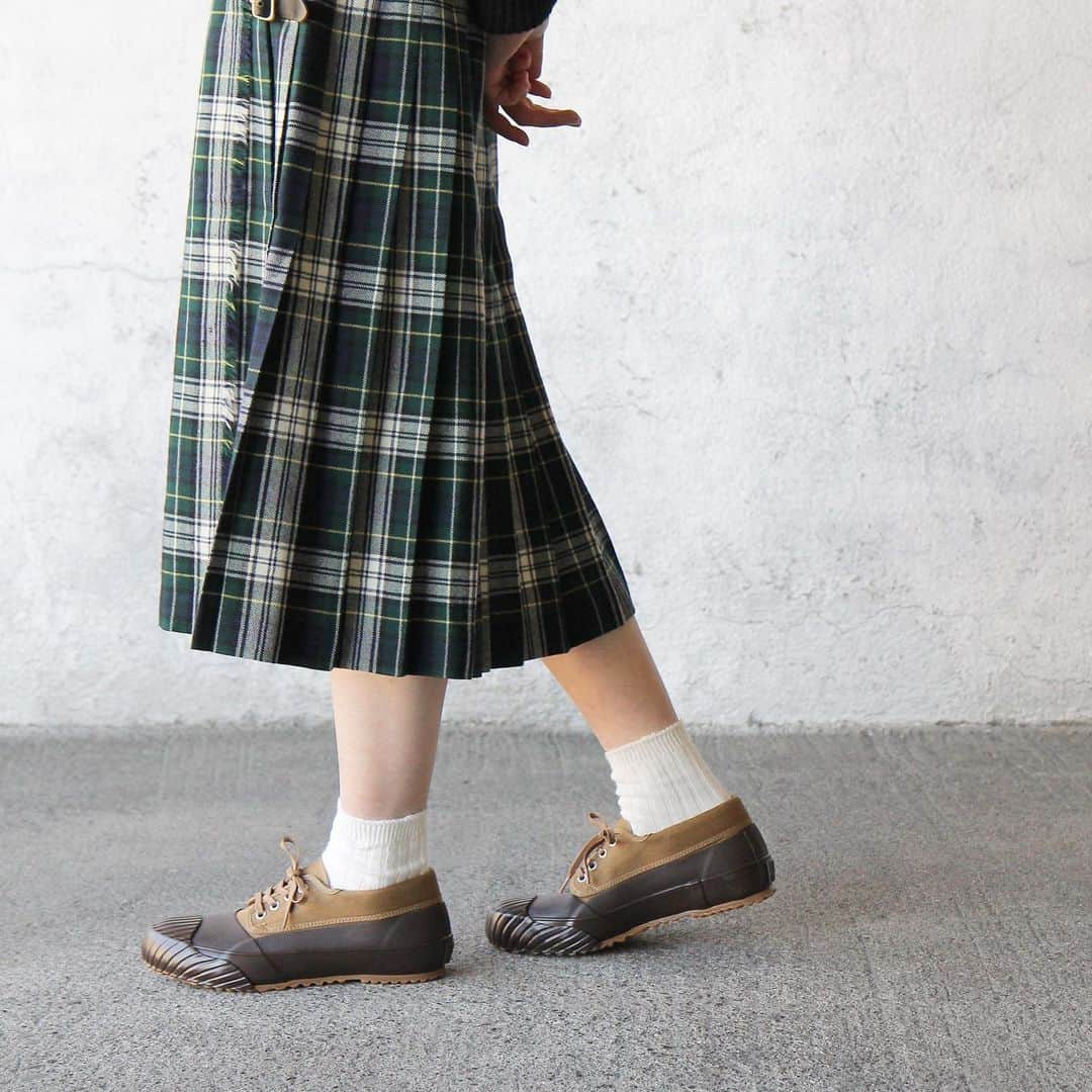 MOONSTARのインスタグラム：「MUDGUARD / BROWN #moonstar #finevulcanized #mudguard #madeinkurume」