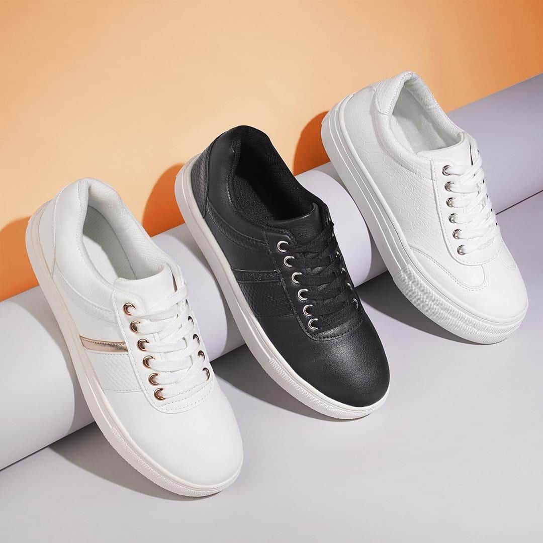 アクセサライズのインスタグラム：「Walk this way...looking to inject a dose of cool casual into your look? With brand new styles for the modern girl, our growing trainers collection could be the perfect fit. 🔍 White stripe - 7951201041 🔍 Black - 7951210337 🔍 White plain - 7951221037 Tap the link in the bio to shop now.  #Accessorize」