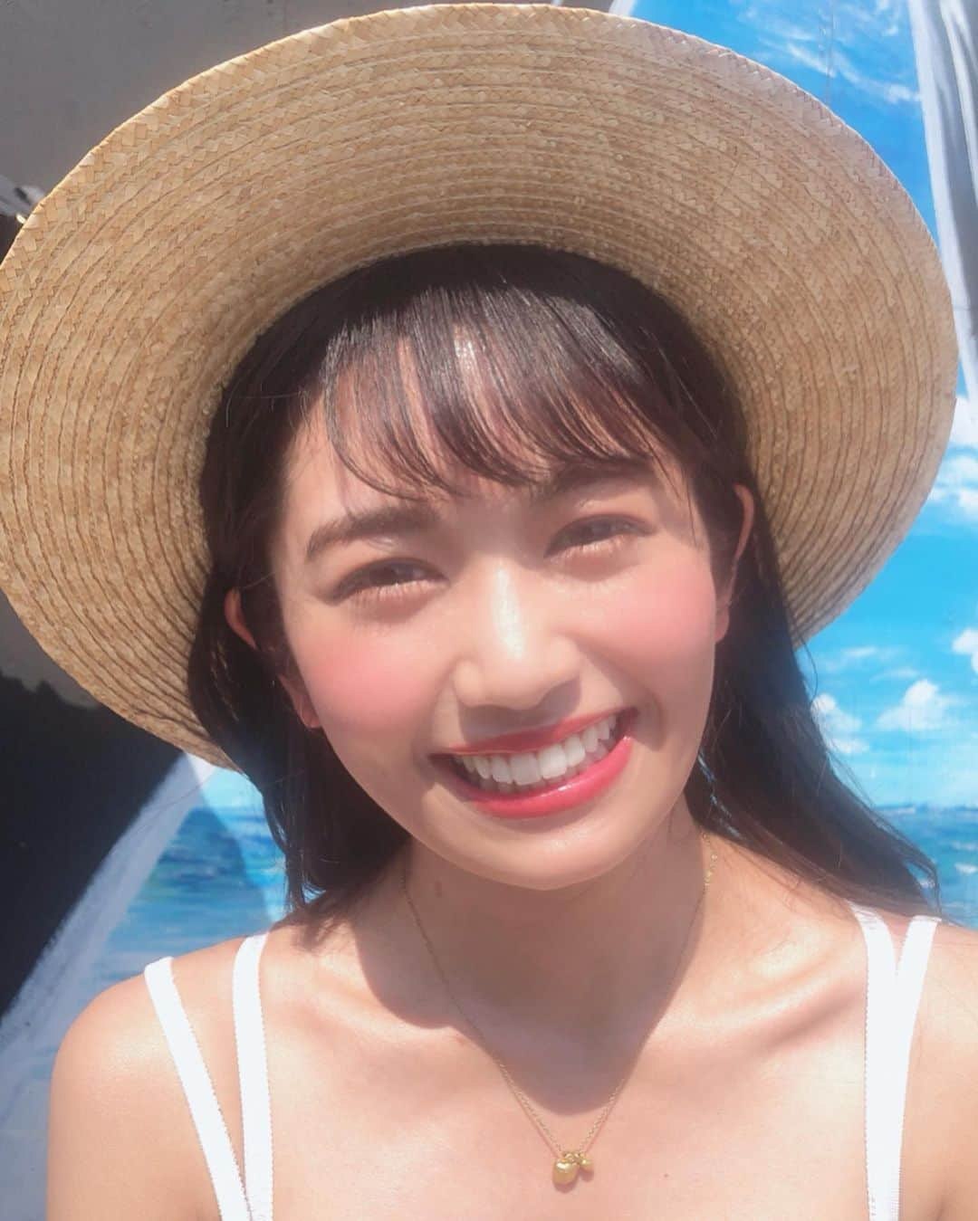 浅野杏奈さんのインスタグラム写真 - (浅野杏奈Instagram)「全部夏のせいだ🐢🐢﻿ ﻿ #photography #photooftheday  #ポートレート #fashion #film #followme #アイドル #ootd #今日のコーデ #coordinate #コーデ #时装 #海 #夏」8月19日 20時30分 - this.is.anna_box