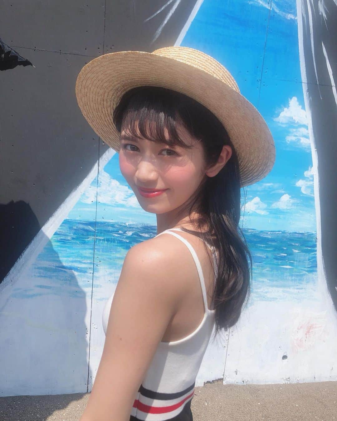 浅野杏奈さんのインスタグラム写真 - (浅野杏奈Instagram)「全部夏のせいだ🐢🐢﻿ ﻿ #photography #photooftheday  #ポートレート #fashion #film #followme #アイドル #ootd #今日のコーデ #coordinate #コーデ #时装 #海 #夏」8月19日 20時30分 - this.is.anna_box