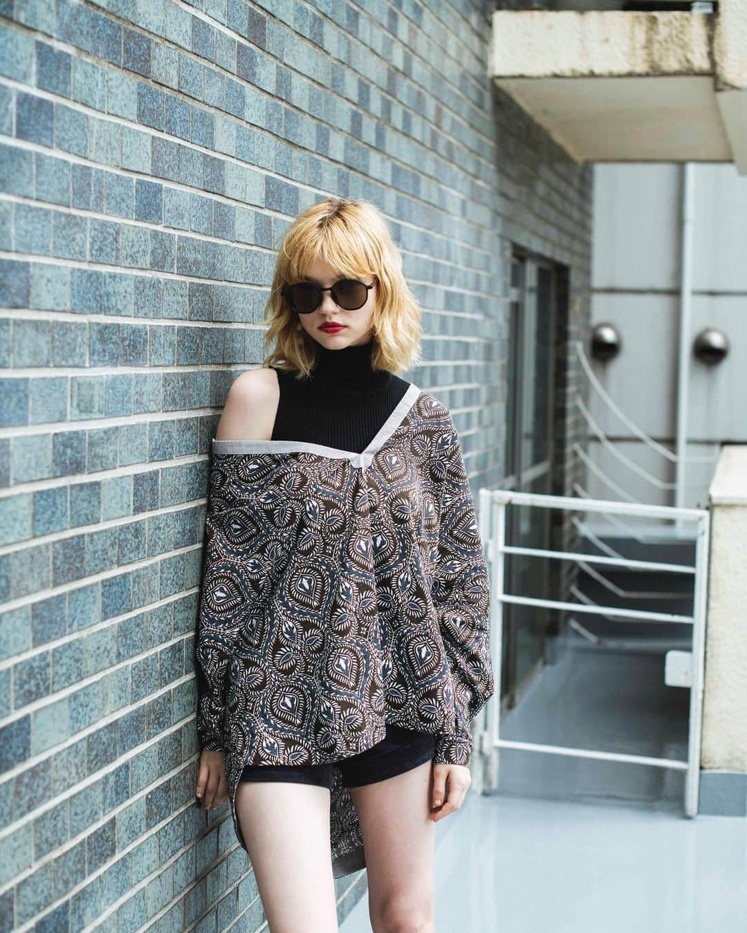 Juemiさんのインスタグラム写真 - (JuemiInstagram)「Tomorrow's Arrival Leaf Pullover Shirt Dress ¥9,680+tax 大人気の商品が再入荷致します。 ご購入希望の方は再入荷リクエストをお送りくださいませ。優先的にお買い求めいただけるご案内をしております。 #juemi #juemistyle #ju1035」8月19日 20時23分 - _juemi_