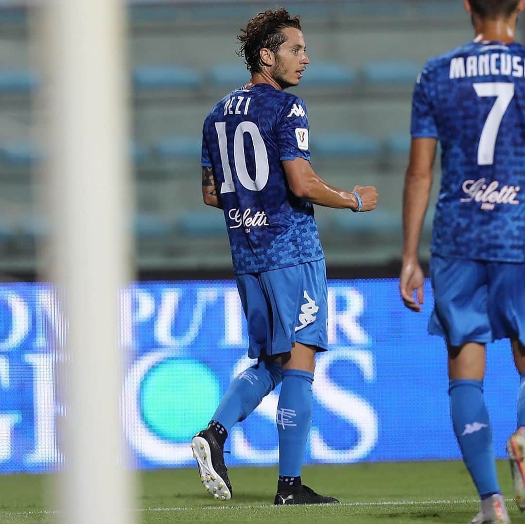 のインスタグラム：「Vincere e tornare al goal, serata perfetta. Let’s start 💥💪🏻 #TimCup #empoli #10」