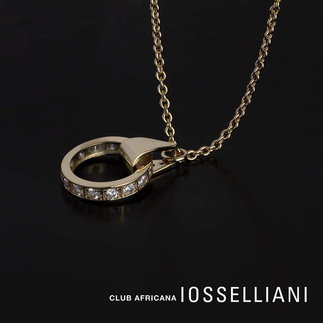のインスタグラム：「#IOSSELLIANI AW19-20 | CLUB AFRICANA • Available in our flagship stores • Refined and essential, the AW19 collection locates some sense of tribal forms into jewels through IOSSELLIANI’s distinct sensibility and attention to contemporary art, culture and look. To be unveiled in March 2019.」