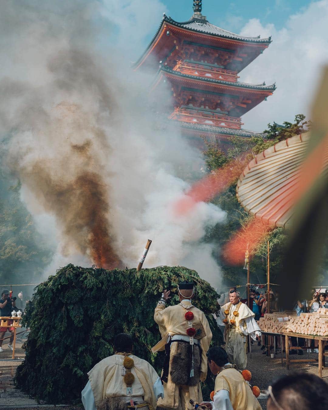 のインスタグラム：「Goma-ku | 採燈大護摩供 8.16, 2019」