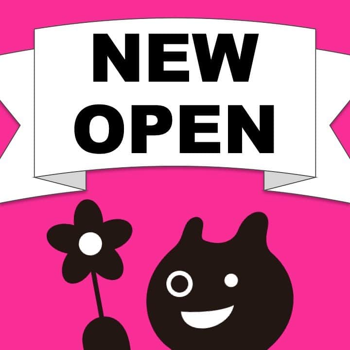 blossom39_officialのインスタグラム：「. 新店舗が2店舗オープンいたします！！ . ◆8月20日(火)オープン◆ blossom39日本橋三越本店 東京都中央区日本橋室町1-4-1日本橋三越本店本館7Fベビー・子供用品 03-6262-0939 . ◆8月21日(水)オープン◆ blossom39 select 鶴屋熊本店 熊本県中央区手取本町6-1鶴屋百貨店本館6F 096-327-3248 . オープン記念として、対象商品をご購入のお客様に先着で各ブランドよりノベルティのご用意もございます。 . 詳しくは店舗までお問い合わせくださいませ。 . #blossom39 #ブロッサム39 #新店舗 #newopen #newshop #ベビーカー選び #インポートベビーカー #オープン記念 #ノベルティフェア #抱っこ紐 #ベビーキャリア #赤ちゃんのいる生活 #bugaboo #cybex #stokke #babyzenyoyo #inglesina #ergobaby #babybjorn #adenandanais #marlmarl #lulujo」