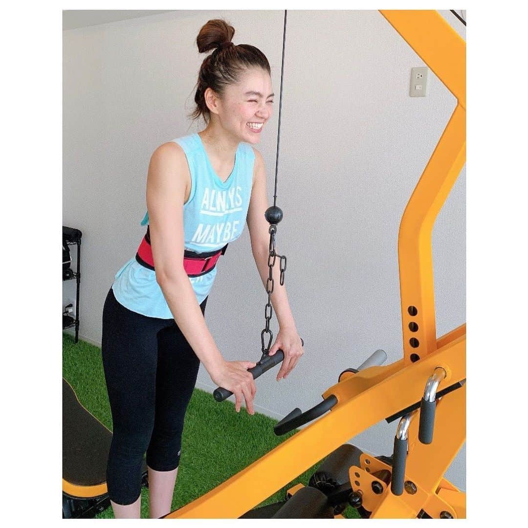 高原愛のインスタグラム：「今日も良き一日でした😌おやすみなさい🥰 Sweet dreams🌙  #fitness#fit#gym#fitnessmotivation#fitnessgirl#training#trainingday#fitlife#fitlifechoice#meditation#トレーニング#パーソナルトレーニング#ダイエット#身体作り#脚トレ#二の腕#引き締め#出逢いに感謝#☺️#🌙」