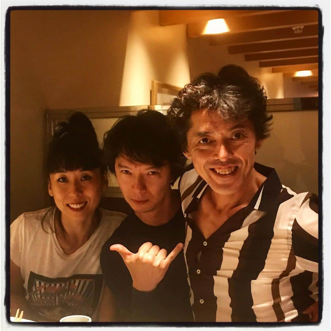 小林十市さんのインスタグラム写真 - (小林十市Instagram)「直樹さんとミモザさんと😆✨🤟🏼 いやあ食べた、語った、笑った〜😁✨ 楽しい時間をありがとうでした😉✨👍🏼p.s 直樹さんご馳走さまでした(イヒ)🙏🏼」8月19日 22時45分 - monsieur_11