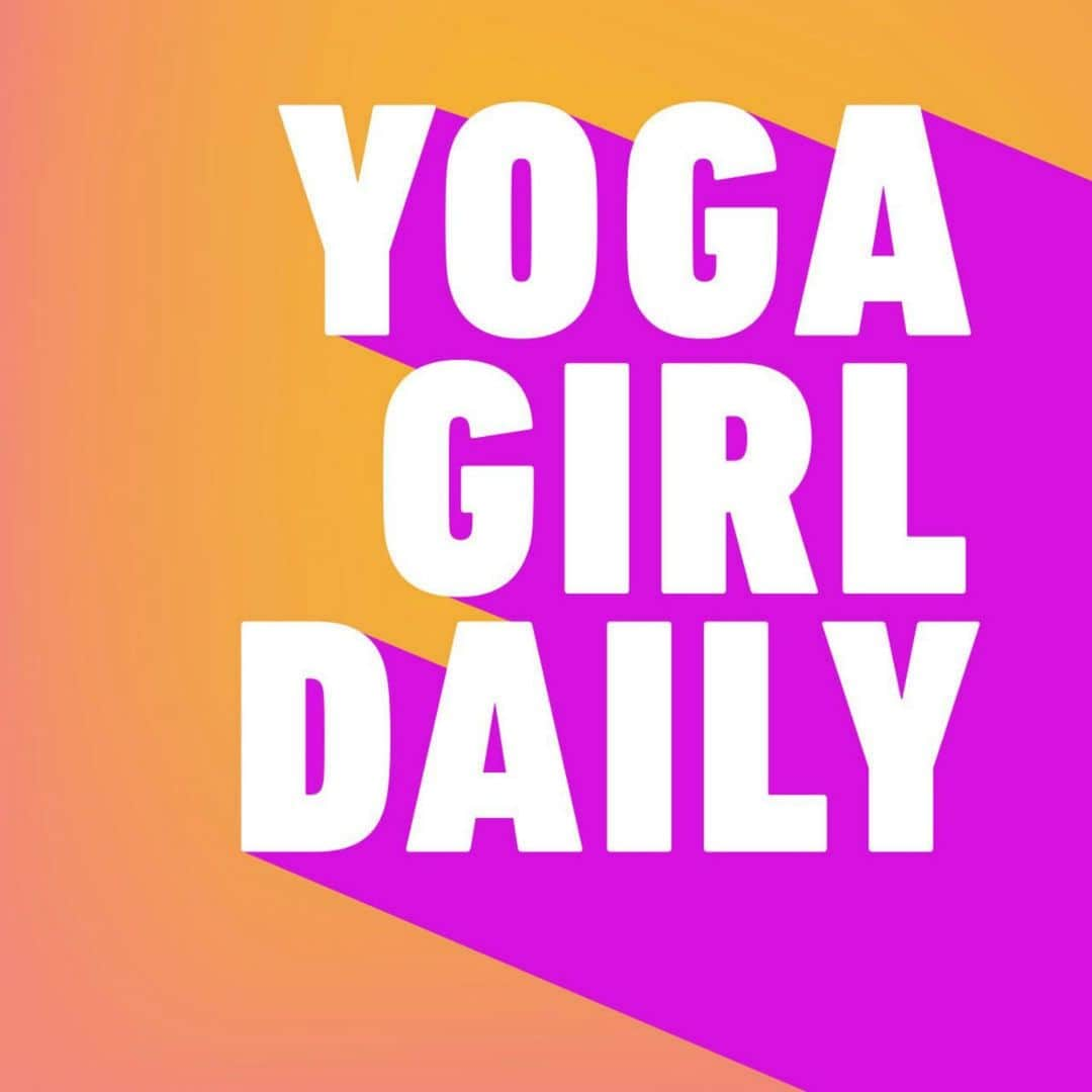 レイチェル・ブレイセンさんのインスタグラム写真 - (レイチェル・ブレイセンInstagram)「IT’S INTENTION SETTING TIME! Tune in to the first episode of Yoga Girl Daily and set your intention for the week! What are you committing to this week? What are you creating? Get clear on the energy you want to evoke for the week ahead by anchoring into an intention that resonates with your heart. ⁣⁣ ⁣⁣ Search “Yoga Girl Daily” anywhere you get your podcasts (podcast app, Spotify, Google Play, Stitcher...) to listen to the first daily episode! ⁣⁣ ⁣⁣ My intention this week is to balance effort with ease and take EPIC care of my body. I haven’t been sleeping very well these past few days and feel a lot of tightness and tension in my upper back. I’ve been working long hours and deeply feel the need in my body for rest and more time spent on the mat. ⁣⁣ ⁣⁣ Did you listen to today’s daily episode? Did you set your intention? Share it below! ⁣⁣ ⁣⁣ The daily episodes are only five minutes long - tune in now! (link in bio)💛🧡💜 @yogagirlpodcast #yogagirldaily」8月19日 23時09分 - yoga_girl