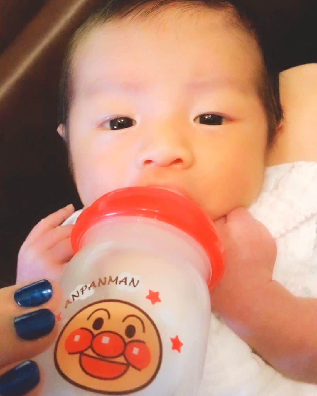 のインスタグラム：「おやすみ💕 ・ ・ #赤ちゃん#新生児#男の子赤ちゃん#育児 #１児ママ#ママ#男の子ママ #ママスタ#息子 #アンパンマン #関西 #和歌山 #中尾みほ #mama#love#baby#babyboy#babystyle」