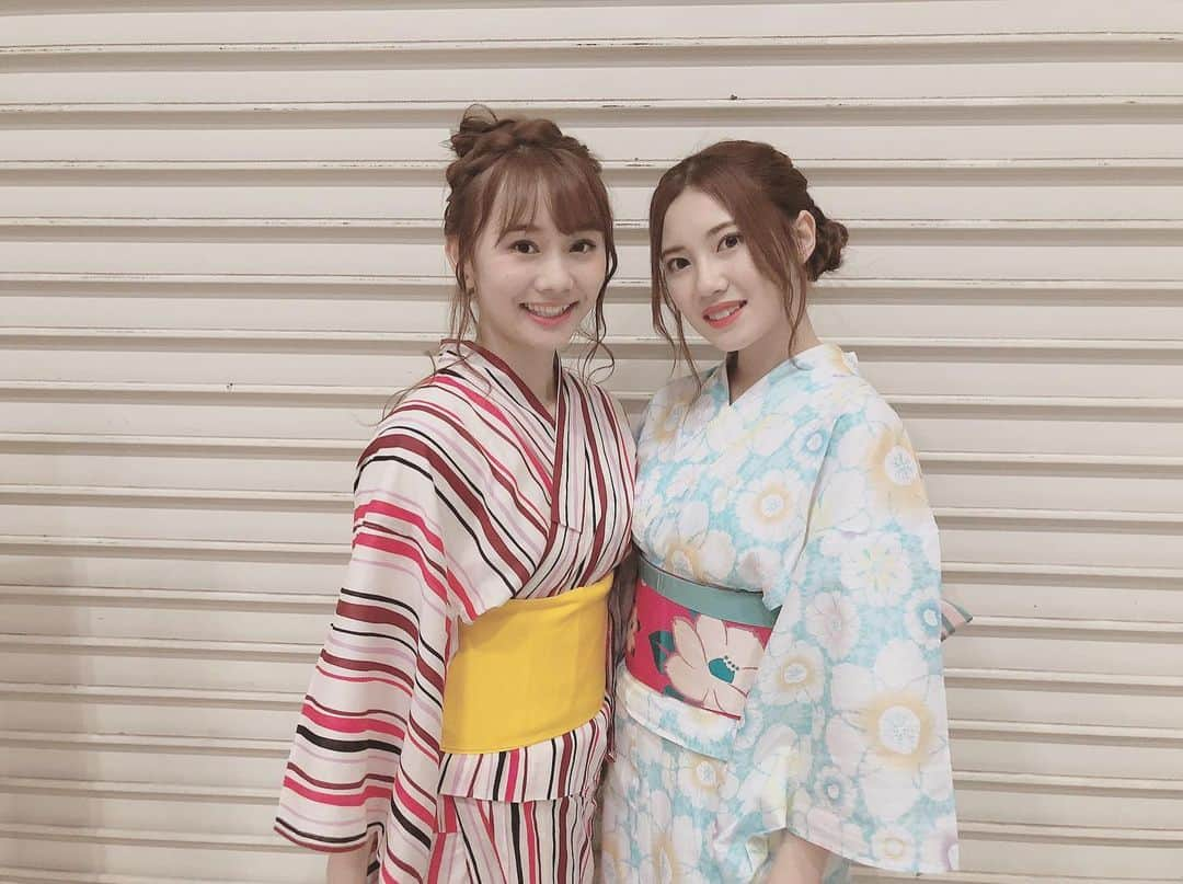 松本慈子さんのインスタグラム写真 - (松本慈子Instagram)「. 今日は、綾巴さんと一緒に BUBKAさんの撮影でした📷💓 . 念願の2人での撮影… 嬉しかったし、ほんまに幸せな時間でした😭✨やりたい！って口にして良かった。。。ファンの皆様も、一緒になって呟いて下さっていたことも嬉しかった…😢ありがとうございます！ . たくさんの方に「慈巴」見ていただけますように！！！！ 発売日は8月30日です。 ぜーったい、GETしてください❤️ . また、2人でお仕事出来たらいいなっ😊😊💓 . #慈巴 #じっぱー #ジッパー」8月19日 23時36分 - chikako_1119