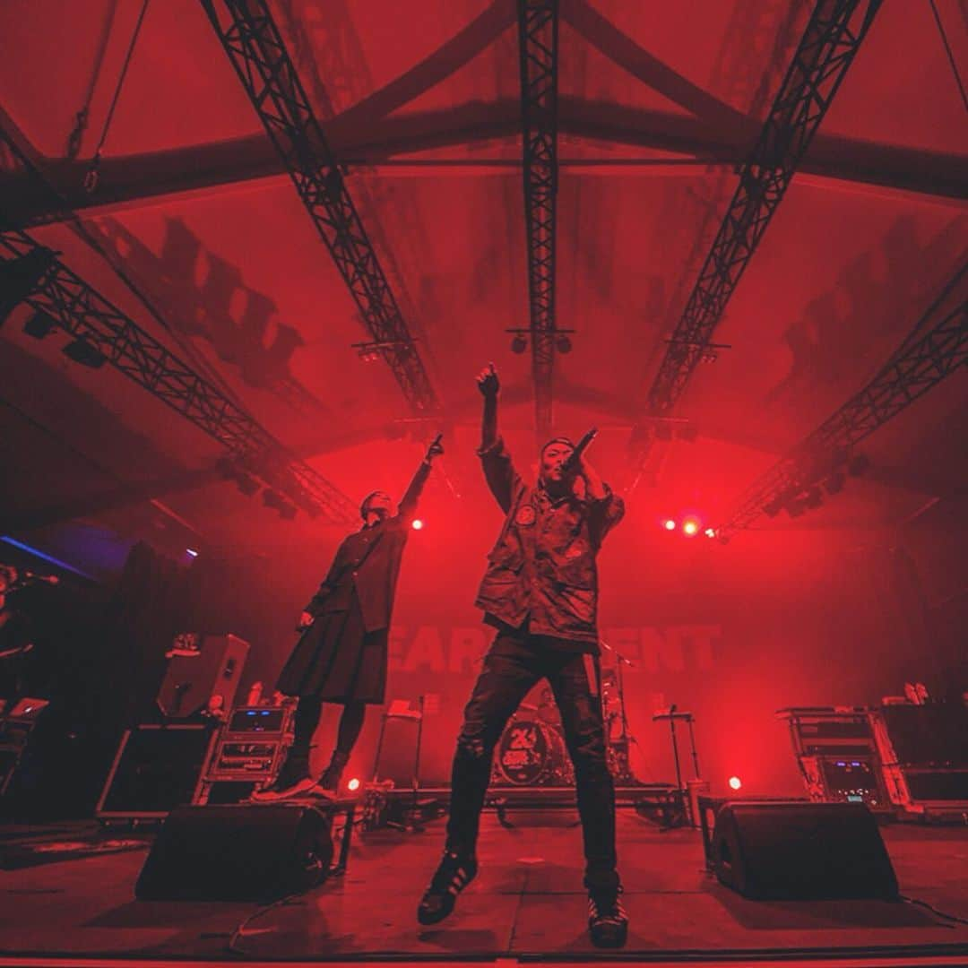 N∀OKIさんのインスタグラム写真 - (N∀OKIInstagram)「３年ぶり北の大地  RISING SUN ROCK FESTIVAL 2019 in EZO  午前0時〜 ライブとか んなまら楽しかった  ありがとう  写真 @ninjajon  #RSR19 #天奏響地」8月20日 0時20分 - chairoy1945