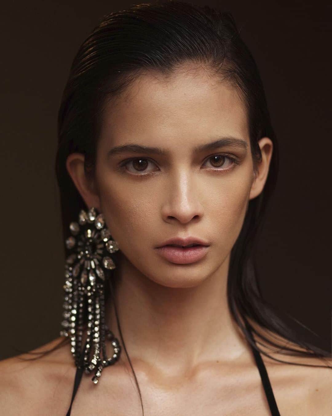 のインスタグラム：「Looking so gorgeous @jazryback @spadestudios in @ericksonbeamon earrings #ericksonbeamon」