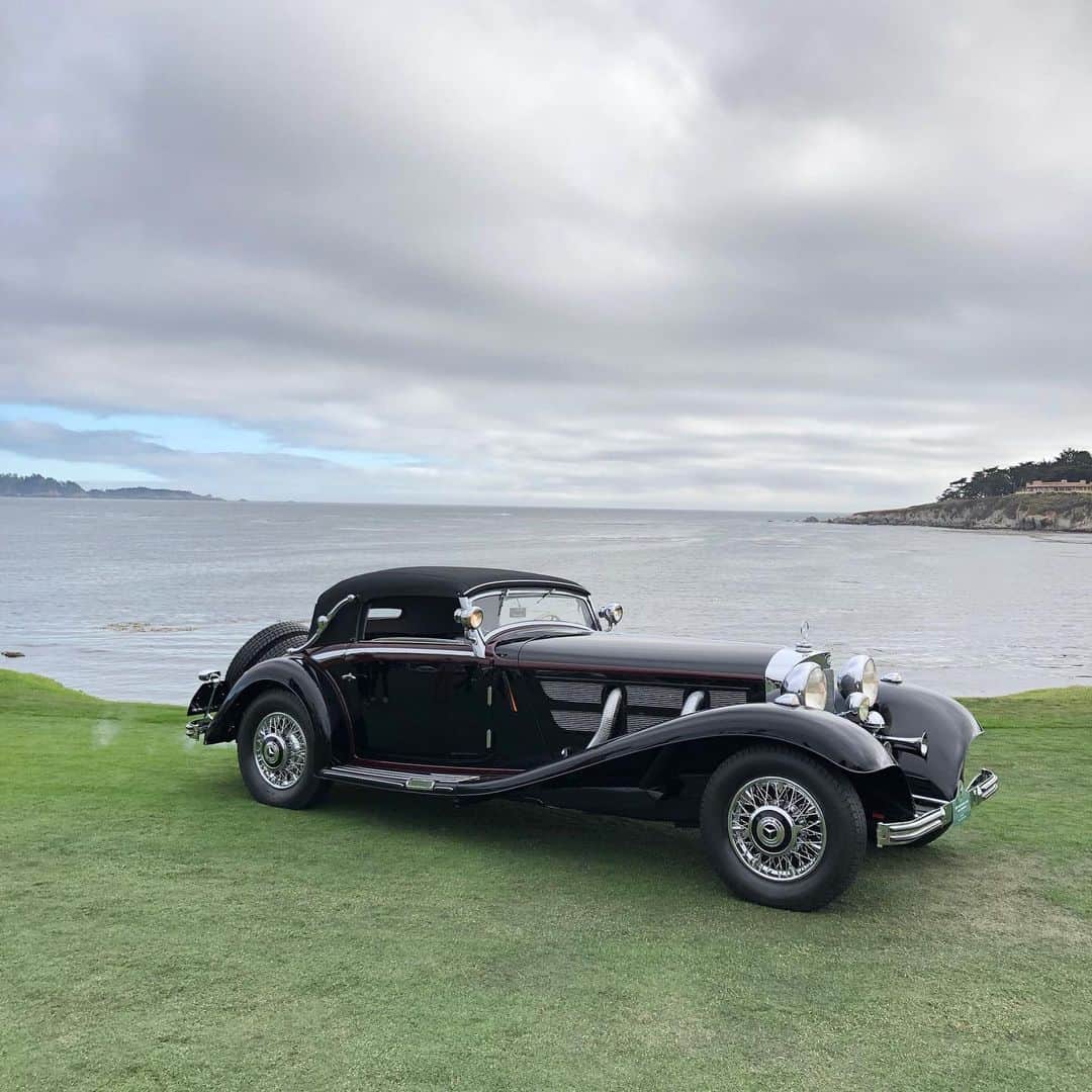 ブルックスブラザーズさんのインスタグラム写真 - (ブルックスブラザーズInstagram)「Style, history, originality. Each year at our Weekend at the Pebble Beach Concours d’Elegance Experience, we’re reminded that classics never go out of style. Scroll through for some of our favorite automobiles from yesterday’s @pebblebeachconcours #MontereyCarWeek」8月20日 0時28分 - brooksbrothers