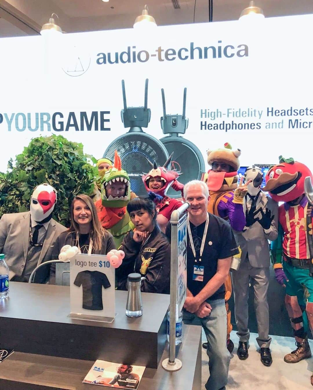 Audio-Technica USAさんのインスタグラム写真 - (Audio-Technica USAInstagram)「We can’t wait for @officialpax_ West next week! Stop by and see us at Booth #7002. Last year, we had so much fun hanging out with friends new and old!  #AudioTechnica #PAXWest #Gamers #Gaming #Streamers #GamingLife #Gaming #Streamers #NewFriends #OldFriends」8月20日 0時31分 - audiotechnicausa
