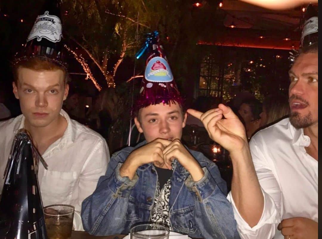 のインスタグラム：「Happy birthday to my August bday babies!! I love me some y’all! I’m so darn proud of the men you have become!!@cameronmonaghan @ekat19」