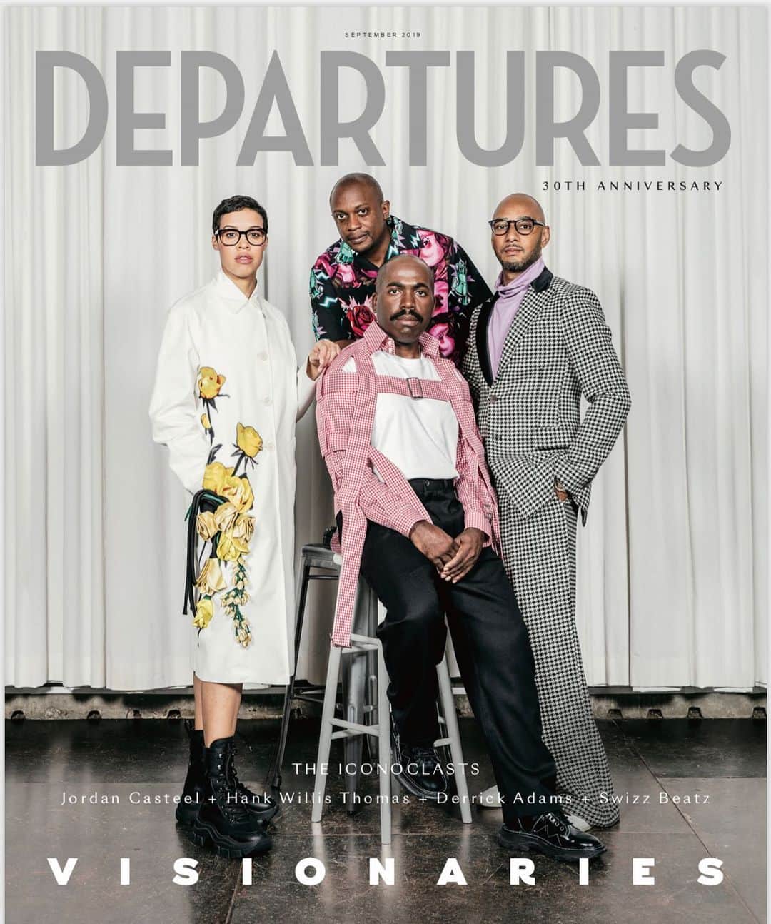 スウィズ・ビーツさんのインスタグラム写真 - (スウィズ・ビーツInstagram)「Cover Zone 🙌🏽 Thank you @departuresmag for letting me put together this amazing cover group of epic creatives &  celebrating the visionaries 🤲🏾 @jordanmcasteel @derrickadamsny @hankwillisthomas 🙌🏽」8月20日 1時09分 - therealswizzz