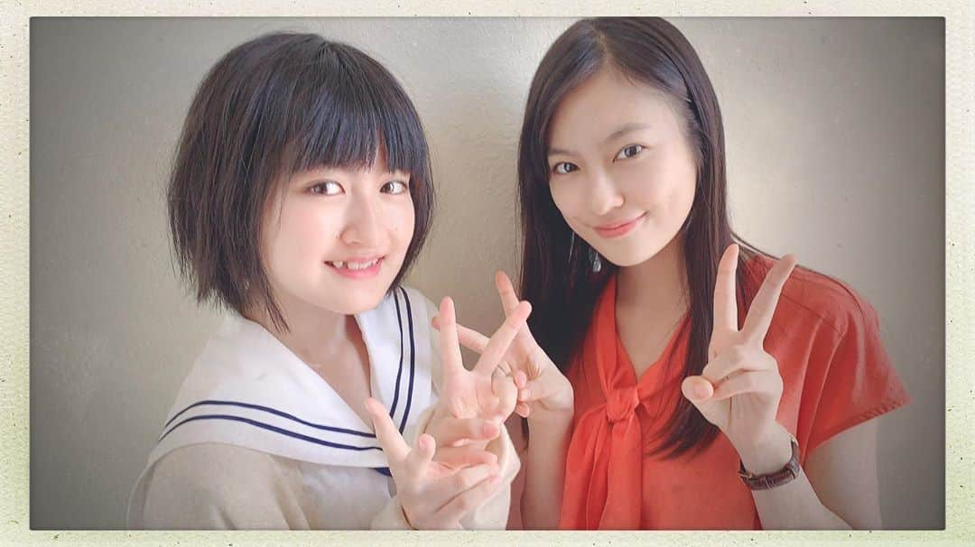 恒松祐里さんのインスタグラム写真 - (恒松祐里Instagram)「📺❋ ‪「#監察医朝顔 」‬ ‪見て下さった方ありがとうございました✨‬ ‪とてもやりがいのある役を演じさせて頂きました。‬ ‪久しぶりにドラマの現場に行き色んな刺激を受けることが出来ました。‬ ㅤㅤㅤㅤㅤㅤㅤㅤㅤㅤㅤㅤㅤ ‪また皆さんとお仕事出来るよう頑張ります‼️‬ ㅤㅤㅤㅤㅤㅤㅤㅤㅤㅤㅤㅤㅤ ㅤㅤㅤㅤㅤㅤㅤㅤㅤㅤㅤㅤㅤ ‪写真は妹：友里役の #小林星蘭 ちゃんと🥰‬ ‪実は星蘭ちゃんと私の顔の《ホクロの位置》がとても似ていて、その共通点が姉妹ぽくて嬉しかったです❤︎‬ ‪あと妹「ゆり」の名前が私の名前と同じで連呼するのが少し恥ずかしかった(•'-'•)‬ #恒松祐里」8月20日 1時16分 - yuri_tune