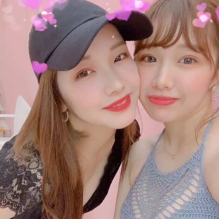 えみ姉のインスタグラム：「ㅤ ㅤ 🍉🌻👙 ㅤ ㅤ」