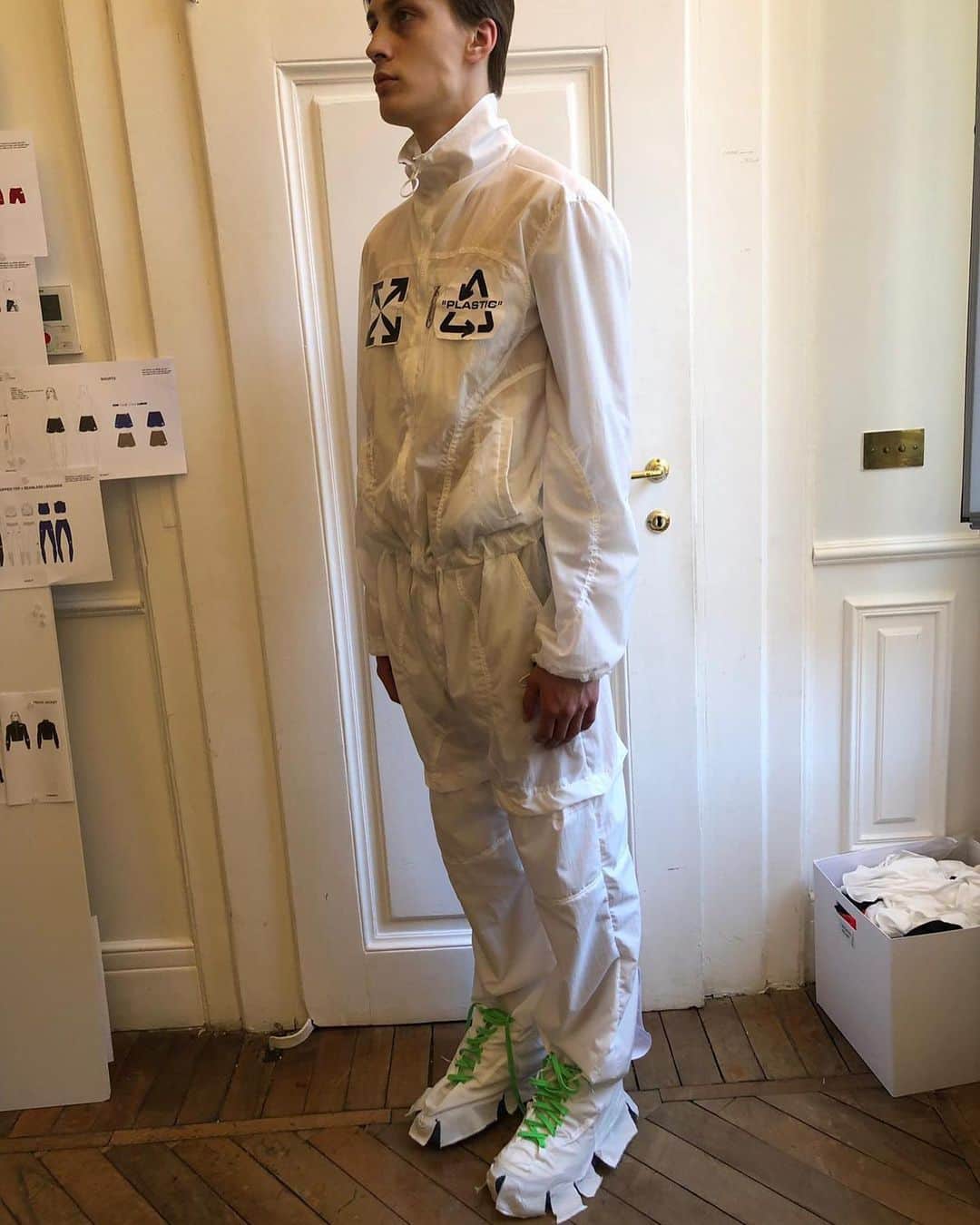 OFF-WHITE C/O VIRGIL ABLOHさんのインスタグラム写真 - (OFF-WHITE C/O VIRGIL ABLOHInstagram)「[process images] men’s Off-White™ development photos for decision-making.」8月20日 2時57分 - off____white