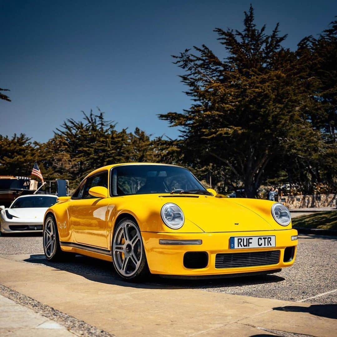 CarsWithoutLimitsさんのインスタグラム写真 - (CarsWithoutLimitsInstagram)「RUF or the 458? COMMENT BELOW🐥 Photo @ct_car_photos  #carswithoutlimits #ruf #ctr #rufctr #porsche #yellow #ferrari #458 #white」8月20日 3時18分 - carswithoutlimits