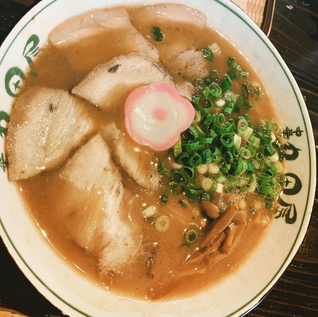 HIROさんのインスタグラム写真 - (HIROInstagram)「和歌山ラーメンは美味いですなぁ(^○^) #和歌山 #和歌山ラーメン #ラーメン #丸田屋 #中華そば #美味い」8月20日 13時27分 - hiro19770420