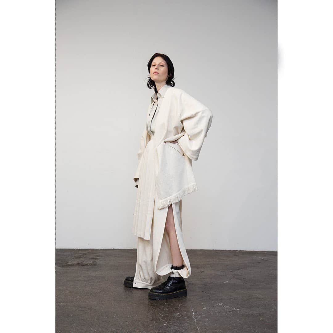 KUROのインスタグラム：「KURO 19aw collection #indigo #denim #kurodenim #nyfw #pfw」