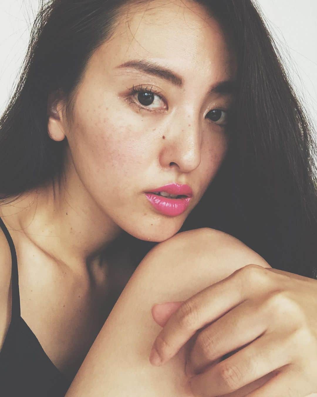 尾形沙耶香さんのインスタグラム写真 - (尾形沙耶香Instagram)「#hola 👋🏻 #selfie_time」8月20日 14時17分 - sayakaogata