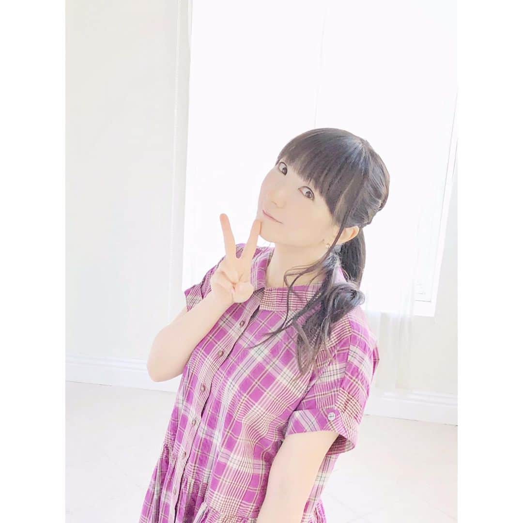 堀江由衣さんのインスタグラム写真 - (堀江由衣Instagram)「. 夏休み記念その32♪  ニュータイプ連載撮影の時の写真です♪ 楽で着やすいワンピースです♪」8月20日 14時42分 - yuihorie_official