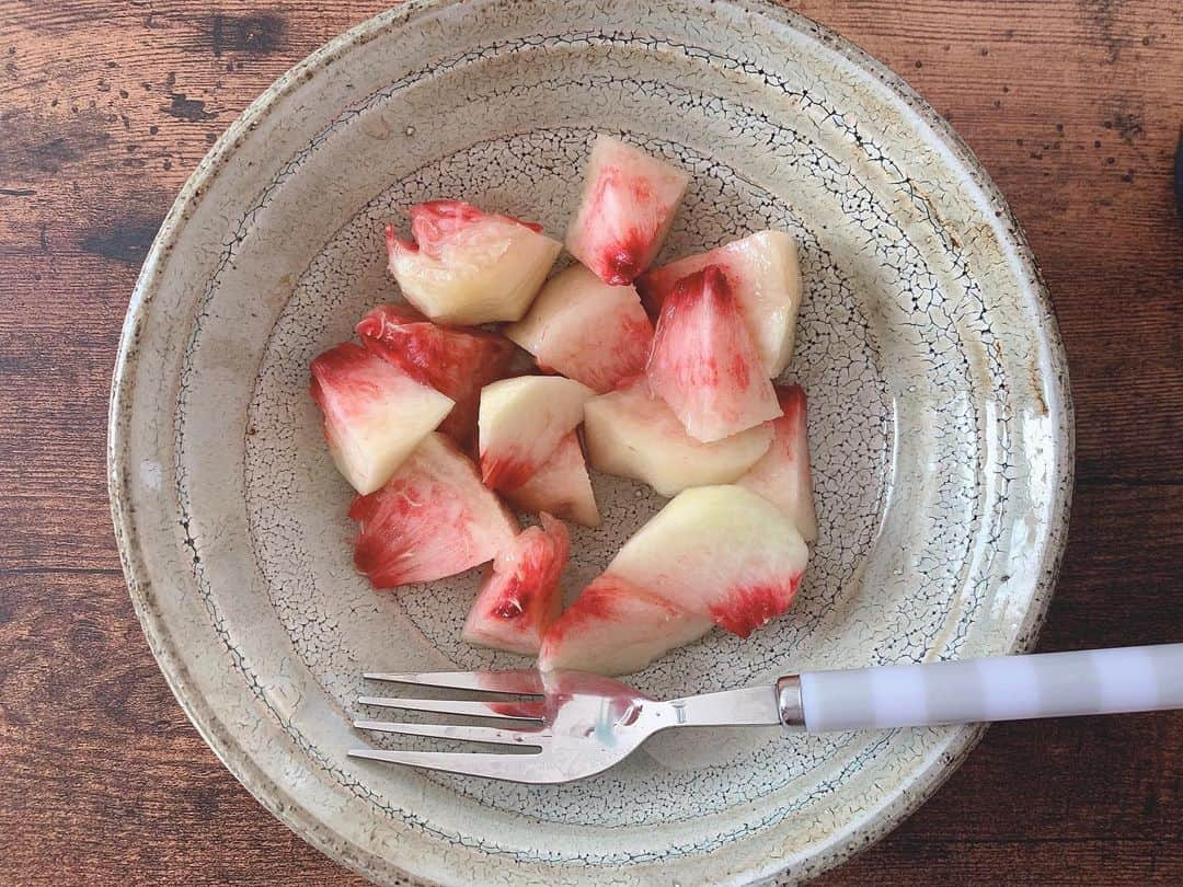 山田菜々さんのインスタグラム写真 - (山田菜々Instagram)「毎日朝もも食べてる🍑」8月20日 9時29分 - tannana.yamada