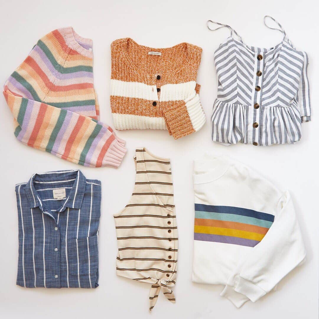 American Eagleさんのインスタグラム写真 - (American EagleInstagram)「Can’t stop adding stripes to your closet? Same. Tap to shop these new styles」8月20日 10時02分 - americaneagle