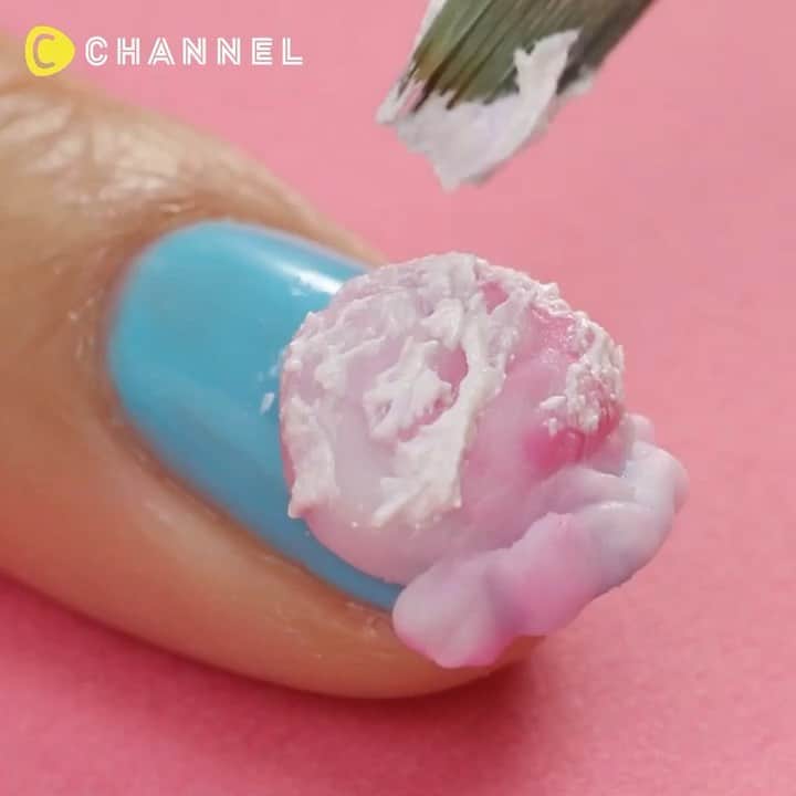 のインスタグラム：「🍧何味が好き？超リアルなアイスクリームネイル🍨 . 💗Check👉 @cchannel_girls 🎶 💗Follow me👉 @cchannel_beauty 🎵 . 💄C CHANNELのアプリもよろしくお願いします😊💕 . 思わず食べたくなってしまうほどリアルな、アイスクリームネイルをご紹介します!  夏気分満点のネイルを楽しんでみて♡ . 【💅手順】 1. ミントグリーンを２度塗りする。 2. 白の3Dミクスチャーでアイスの形を作る。 3. 白とピンクを混ぜたミクスチャーをのせる。 4. 固めの白いジェルで上からアイスの筋部分を作る。 5. 上からラズベリーピンクのジェルを乗せる。 6. パープルのジェルも5同様に乗せる。 7. ミクスチャーの以外の部分をコーティングして完成。 . produced by esNAIL @esnail_japan http://es-nail.jp/ . . #立体ネイル#3dネイル#アイスネイル#食べ物ネイル#カラフルネイル#ネイルアート#派手ネイル#個性派ネイル#個性的ネイル#手書きネイル#手描きネイル#手描きアート#アイス部#アイスクリーム#アイス好き#アイスマニア#夏ネイル2019#サマーネイル#ひんやりスイーツ#遊び心#大人可愛いネイル#ガーリーネイル#女子力アップ#手元くら部#今月のネイル#ネイルアートデザイン#ミニチュアフード#ミニチュアスイーツ#ネイル動画」