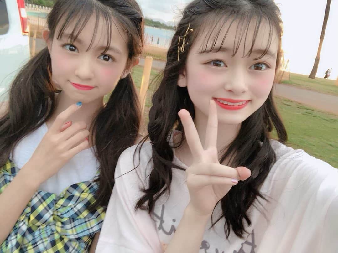 ニコ☆プチのインスタグラム：「みさゆな祭り~🏮📸 . . #入江美沙希  #高比良由菜  #食べ物が多い🤤笑 #タピオカ  #お肉  #ハンバーガー」