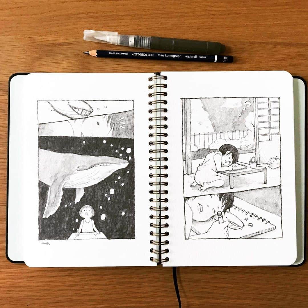 Tomoko Shintaniのインスタグラム：「. はくちゅーむ🐋 . Mossery社のSketchbookが9月5日までプロフのリンクから15%割引でご購入できます。 購入時discount codeのフォームにTOKOMO15と入れてください。 . Daydream🐋  You can buy this Sketchbook 15% off from my prof link with the discount code “TOKOMO15” which will be valid until 5 Sept. Please enter the code when you check out. . #mossery #mosseryco #sketchbook #staedtlerlumograph #aquarell #whale #japan #水彩鉛筆 #たのしい」